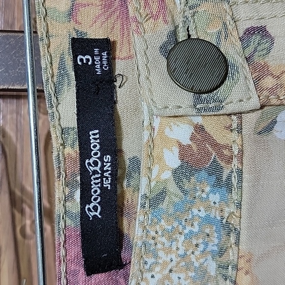 FLORAL Print Skinny Jeans - Picture 5 of 10